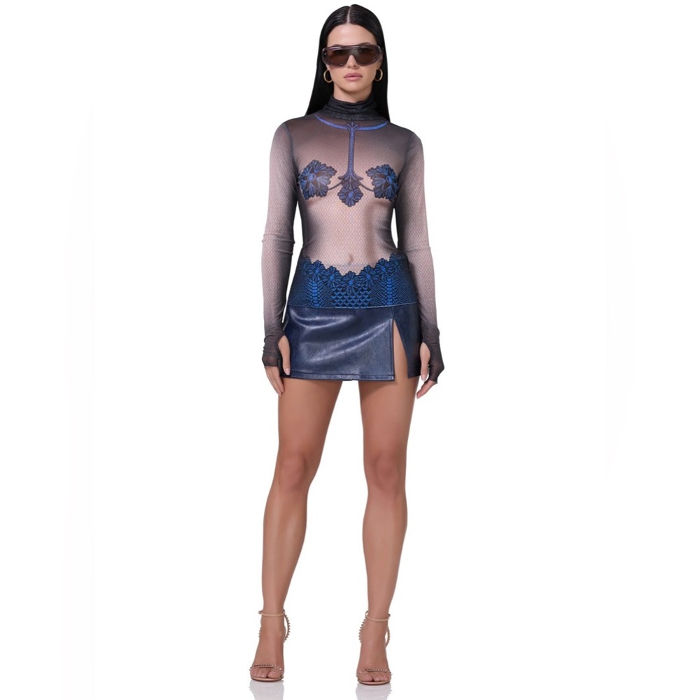 NWOT! AFRM Zadie “Ornate Navy” Mesh Top, Size L